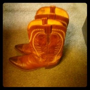 1883 by lucchese boots